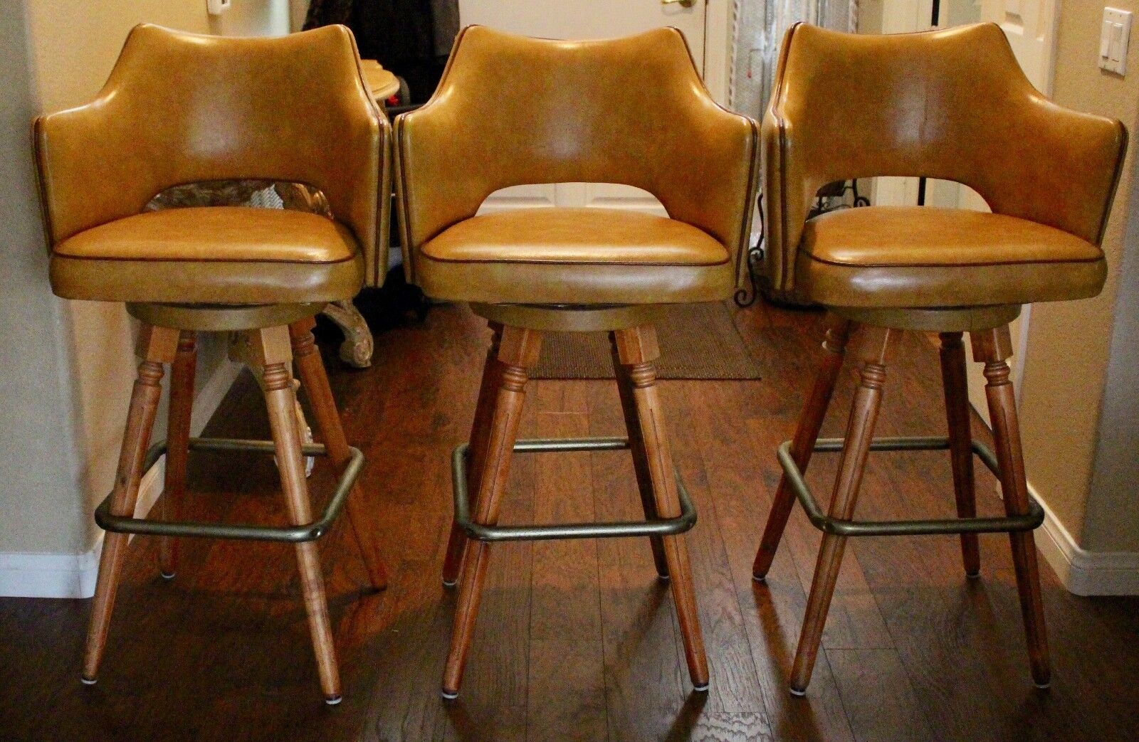 MID CENTURY Gold Naugahyde Vinyl Swivel Wood Bar stool