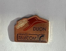 PIN'S LAPEL PIN SPILLA CHAPEAU COIFFE DARTAGNAN FRANCE TELECOM DUON RARE