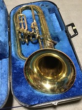 YAMAHA YEP-211 Front Bell Euphonium Used With Hard Case