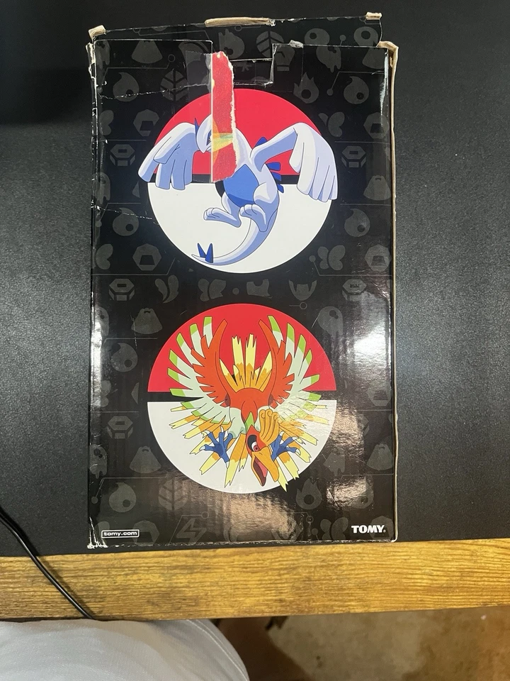 TOMY Pokémon Legendary Figures 2-Pack / HO-OH + LUGIA FACTORY SEALED - Image 2 of 3