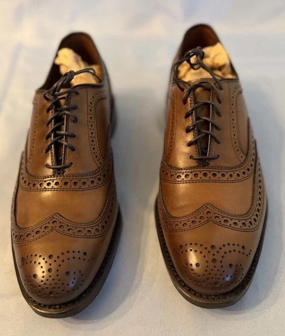 Allen Edmonds Wing Tip-Men display picture 1