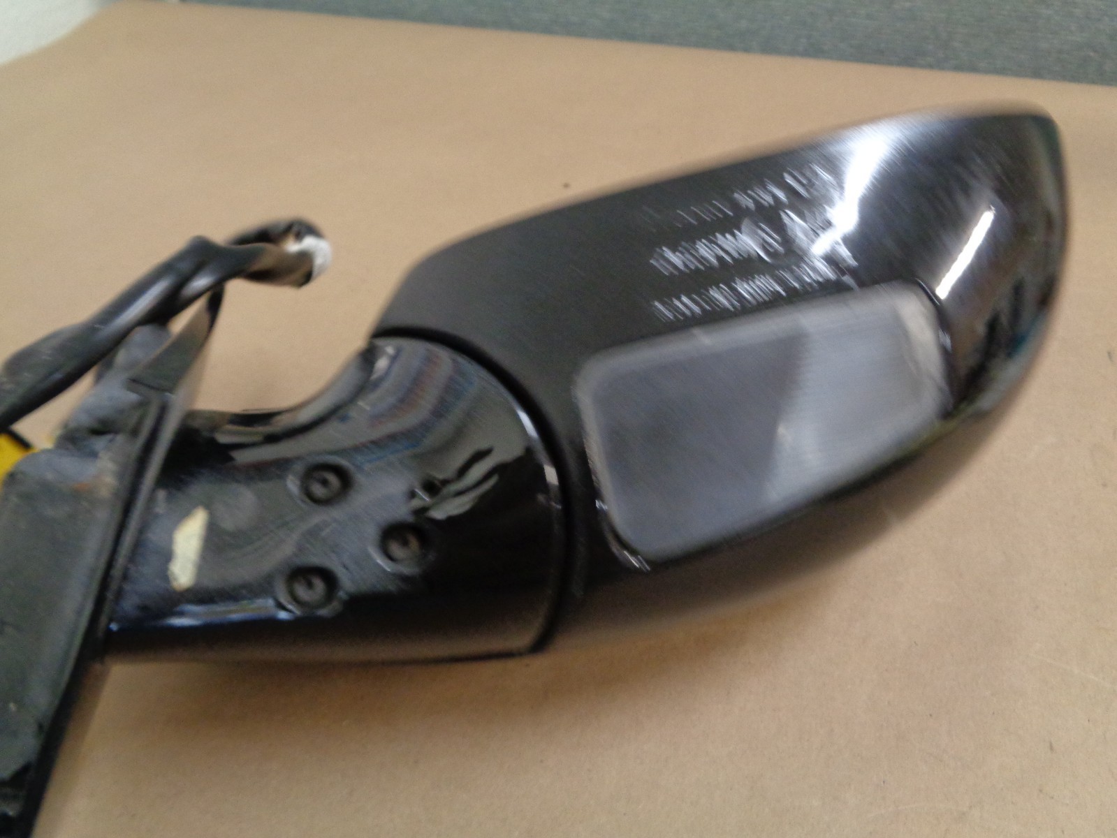  Maserati Quattroporte OEM RH / DX Side View Door Mirror # 980139451