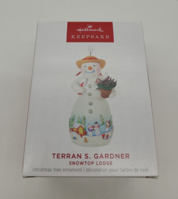 2023 Hallmark Snowtop Lodge Terran S. Gardner Porcelain Snowman Ornament