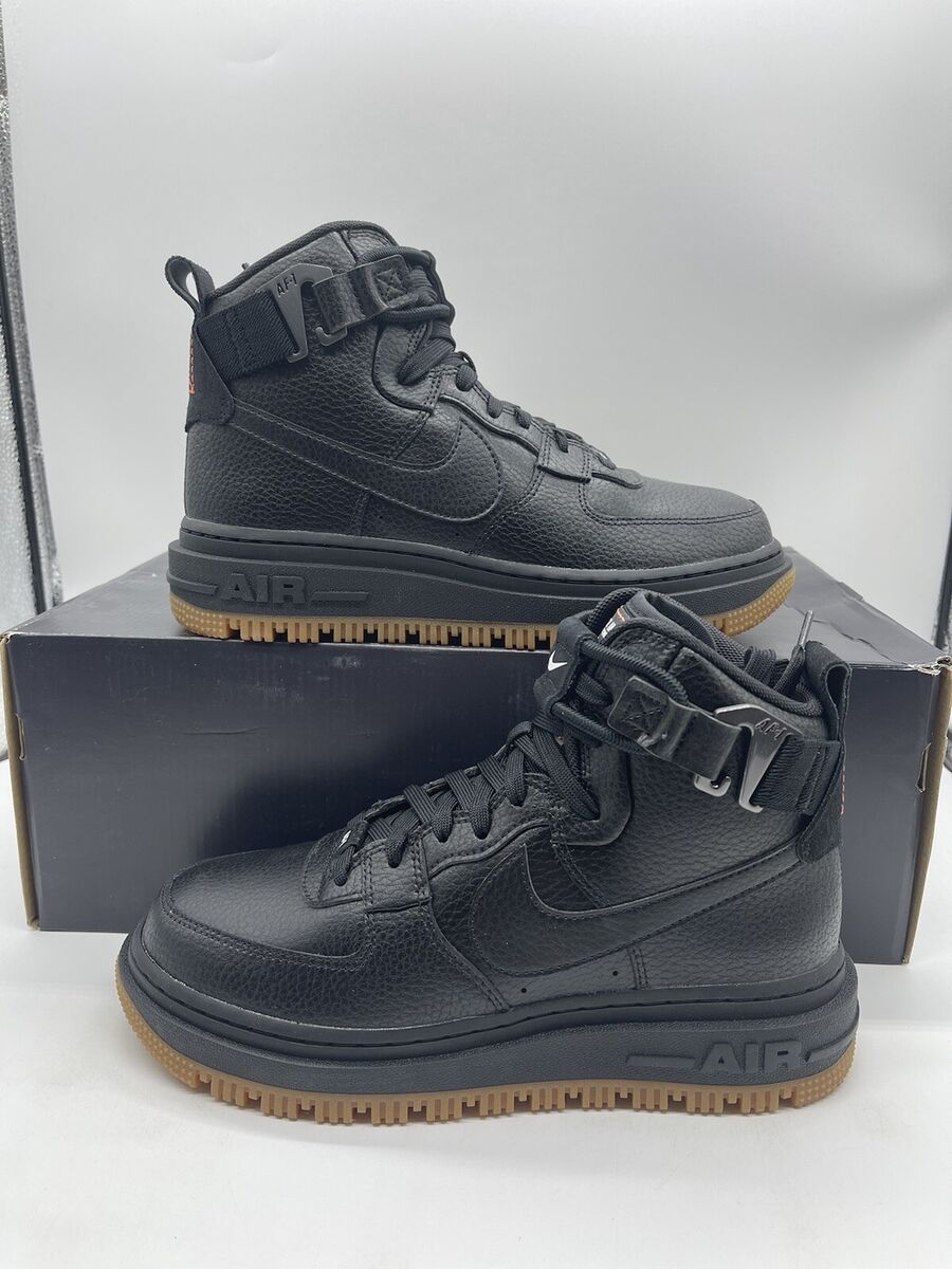 Nike Women's Air Force 1 High Utility 2.0 Boot High-Top Sneakers