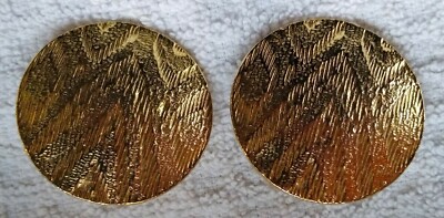 GOLD TONE ROUND PIERCED EARRINGS WITH BRUSHED ''M'' EFFECT
