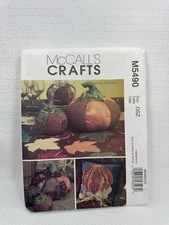 McCalls 5490 Crafts Pumpkins Pillow Leafs Fall Decor Pattern *Uncut