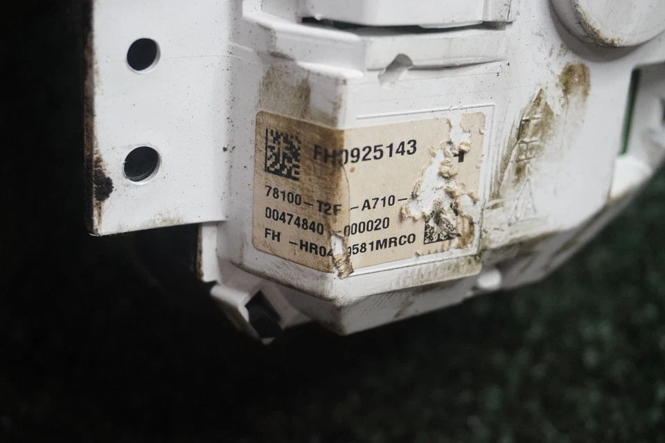 Honda Accord 2015 2016 velocímetro medidor grupo fabricante de equipos originales 79 k millas 78100T2FA710M1 Foto 4 de 4