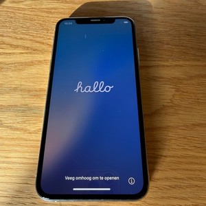 Apple iPhone XS - 64GB - Silber (Ohne Simlock)