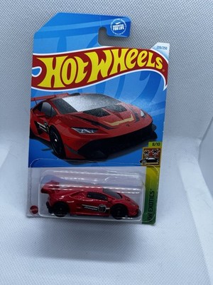 Hot Wheels HW Exotics 1:64 Lamborghini Huracan LP 620-2 Red/Black Unopened