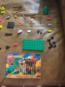 LEGO Pirates Islanders: Crocodile Cage (6246) Vintage 100% Complete Set, No Box