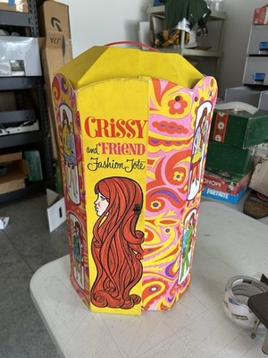 Vintage Crissy & Friend Fashion Tote Carry Case Doll Wardrobe Closet 1970s