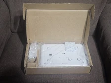 Vivint Smart Home Smart Hub VS-SH2000-C00 brand new