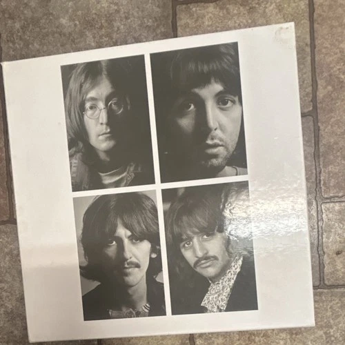 The Beatles The White Album Vinyl LP with Inserts Apple Records 12" 33 RPM