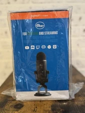 Logitech for Creators Blue Yeti USB Microphone for Gaming/ Streaming/ Podcasting
