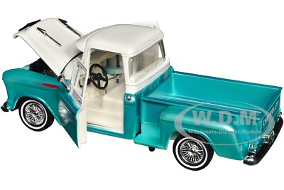 1957 CHEVROLET 3100 STEPSIDE PICKUP LOWRIDER TURQUOISE 1/24 BY