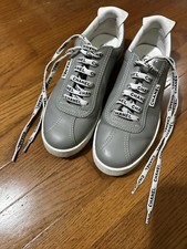 Preowned Chanel Interlocking CC Logo Leather Court Sneaker Size 10US, IT40