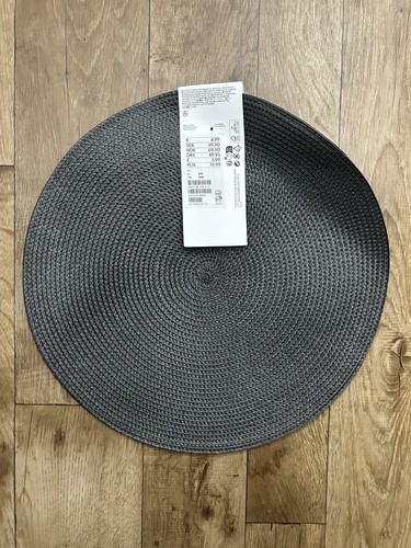 H&M Home Grey Round Straw Table Place Mats 2 Pack - Picture 6 of 6