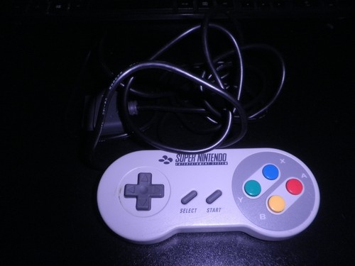super nintendo snes offizieller Controller - vollständig getestet + funktionsfähig