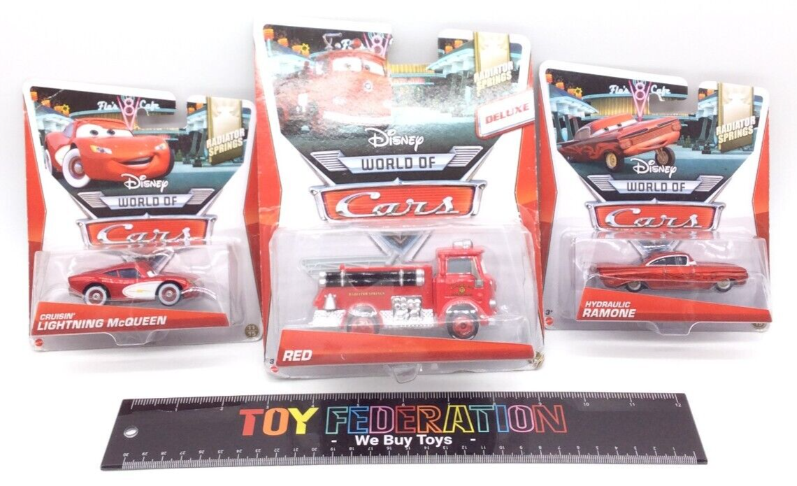 Disney Cars RADIATOR SPRINGS: RED, CRUISIN' MCQUEEN & HYDRAULIC