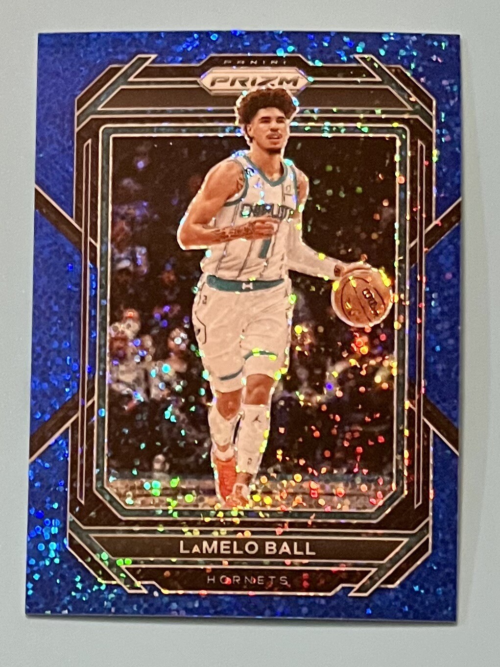 2022-23 Panini Prizm LaMelo Ball Blue Sparkle Prizm /144 Charlotte Hornets #150