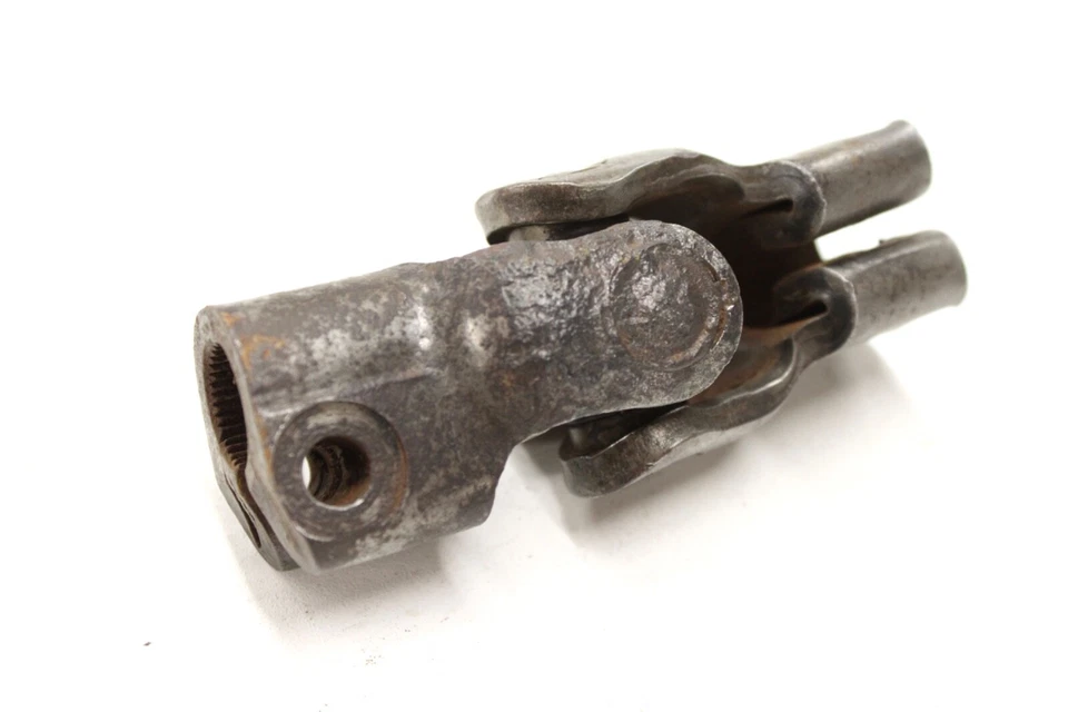 Porsche 914 Steering Column U-Joint Knuckle Original OEM 1970-1976 - Image 4 of 4