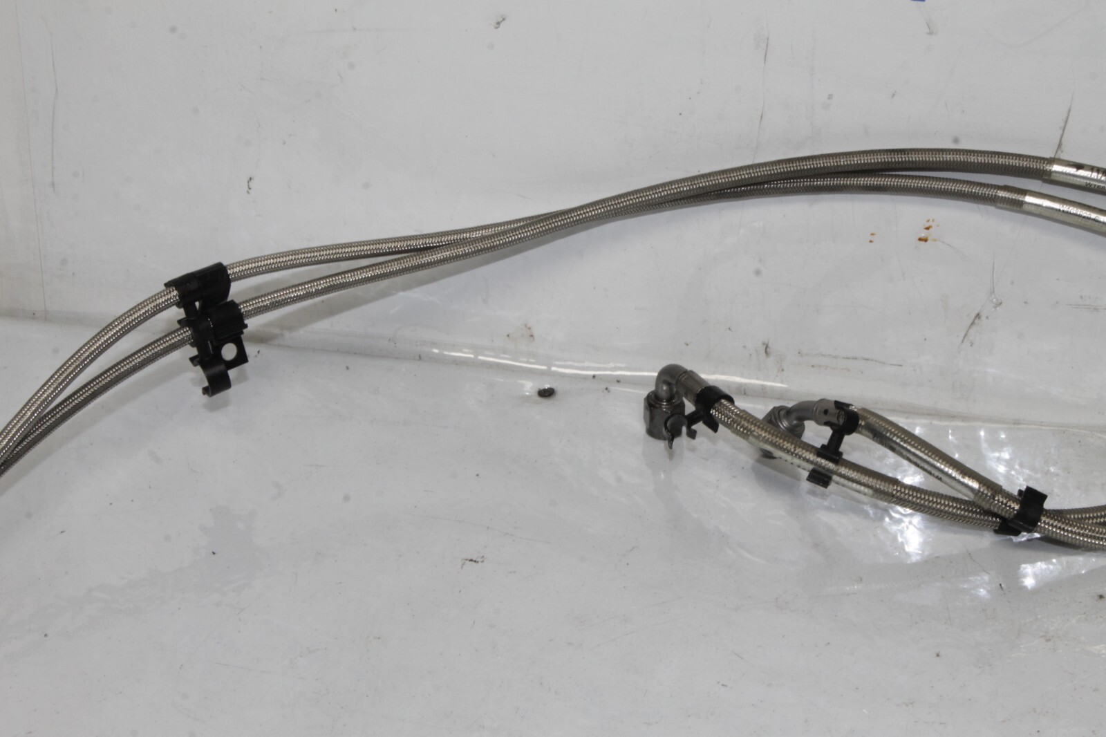 12-14 MCLAREN MP4-12C 12C 570 OEM FUEL SEPARATOR HOSE LINE PIPE 11A4676CP STOCK