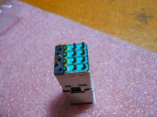 PARTE INTERRUTTORE A SPINTA KORRY #419-719-8972-035 NSN: 5930-01-245-1249 - Foto 4 di 4