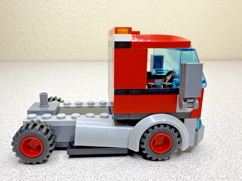 LEGO City Rescue Helicopter Transport 60343 Complete w/ instructions- no box - Image 4 of 4