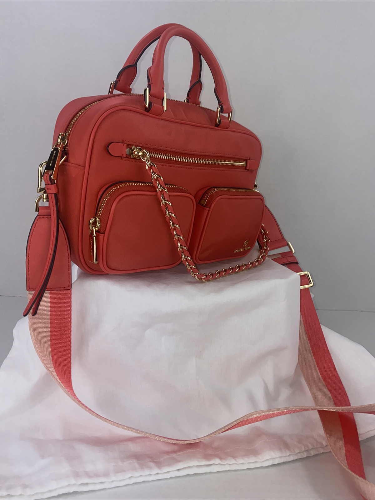 Michael Kors Elliot Small Utility Camera Messenge… - image 7