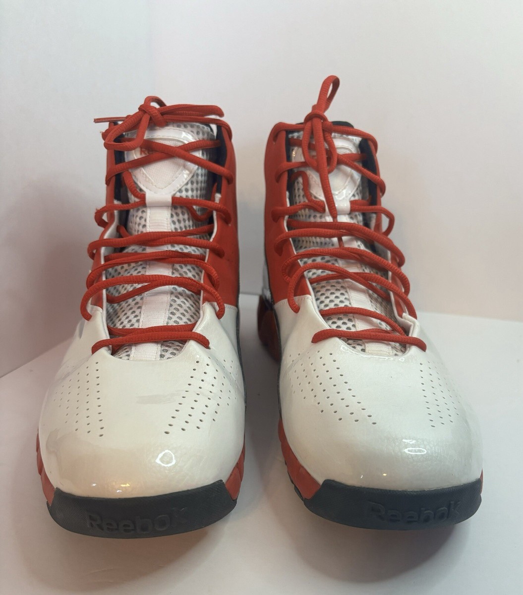 Reebok EUC Black and Red Zig-Zag High-Top Sneakers Reebok Hurrikaze II Mid  main image 4