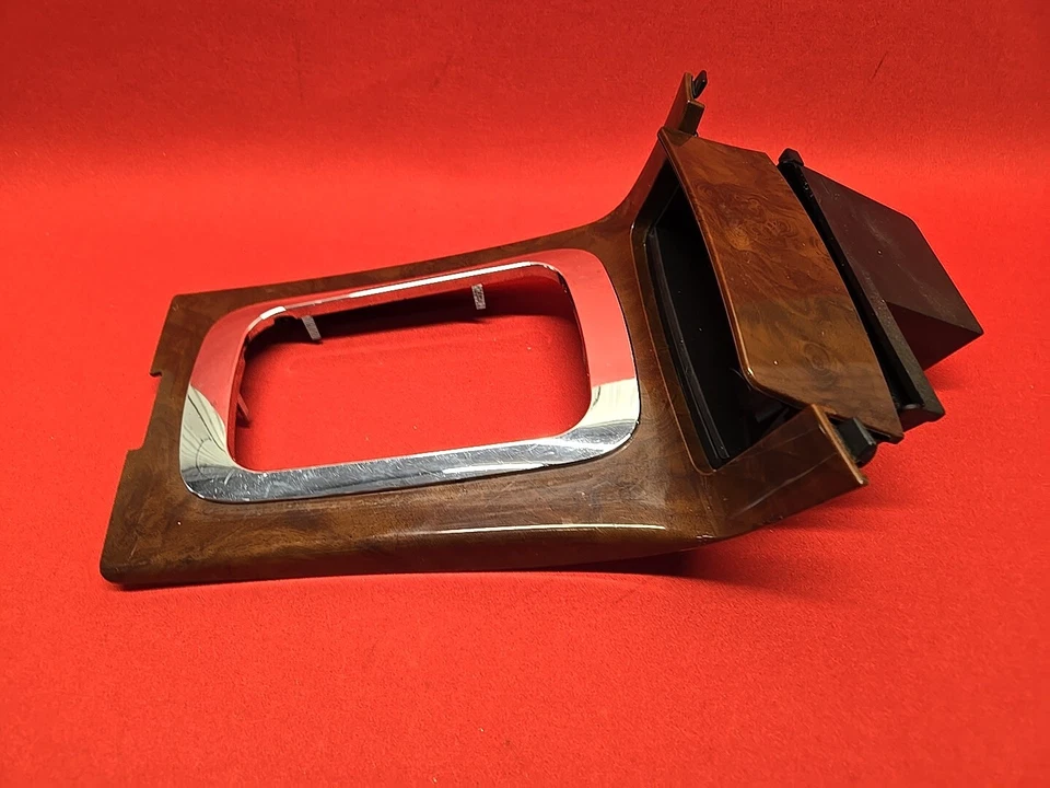 Palanca de cambios Saturn Aura 2007-2009 moldura madera grano ébano con bandeja de cenizas 22714521 Foto 2 de 4