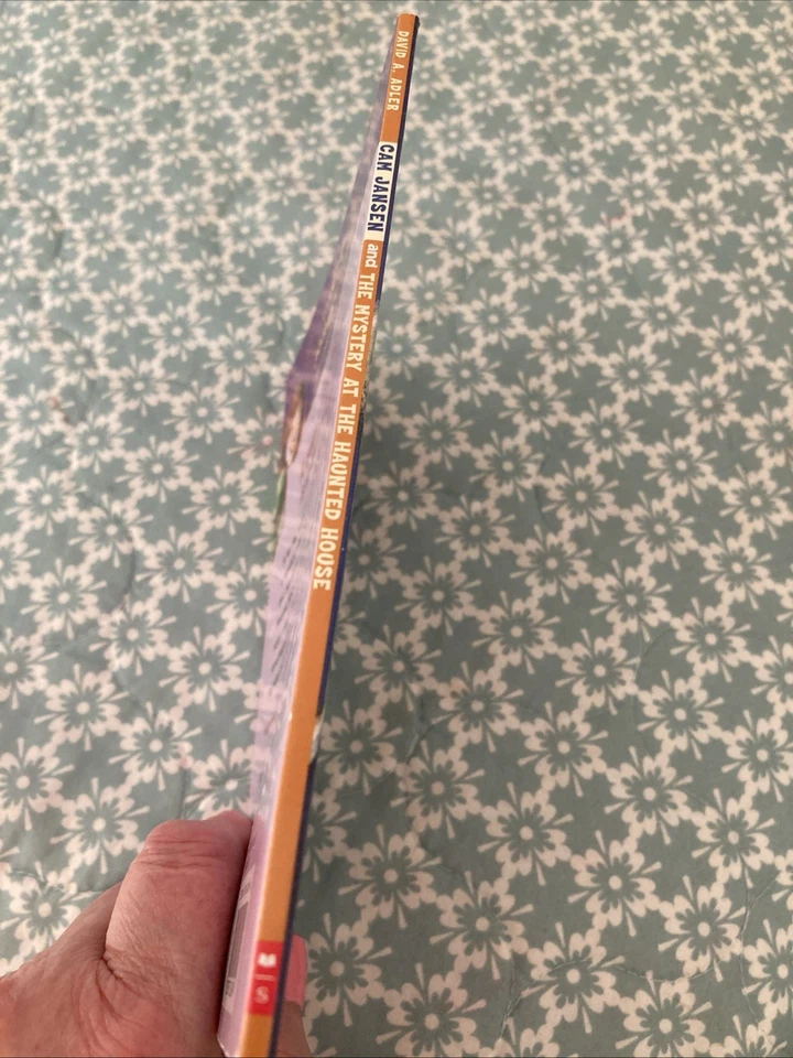 Cam Jansen and the Mystery of the Ha..., David A. Adler - Image 3 of 4