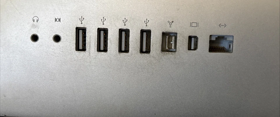 Apple iMac "Core i5" 27" A1312 (EMC 2374) Comes w Cord & Powers On,Screen Broken - Image 4 of 4