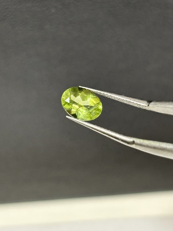 1.30ct Natural Peridot Oval Cut  Loose Gemstone