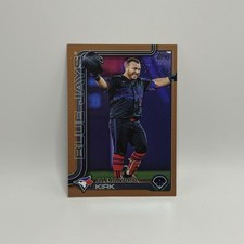 2025 Topps Series 2 - Alejandro Kirk #689 Gold /2025