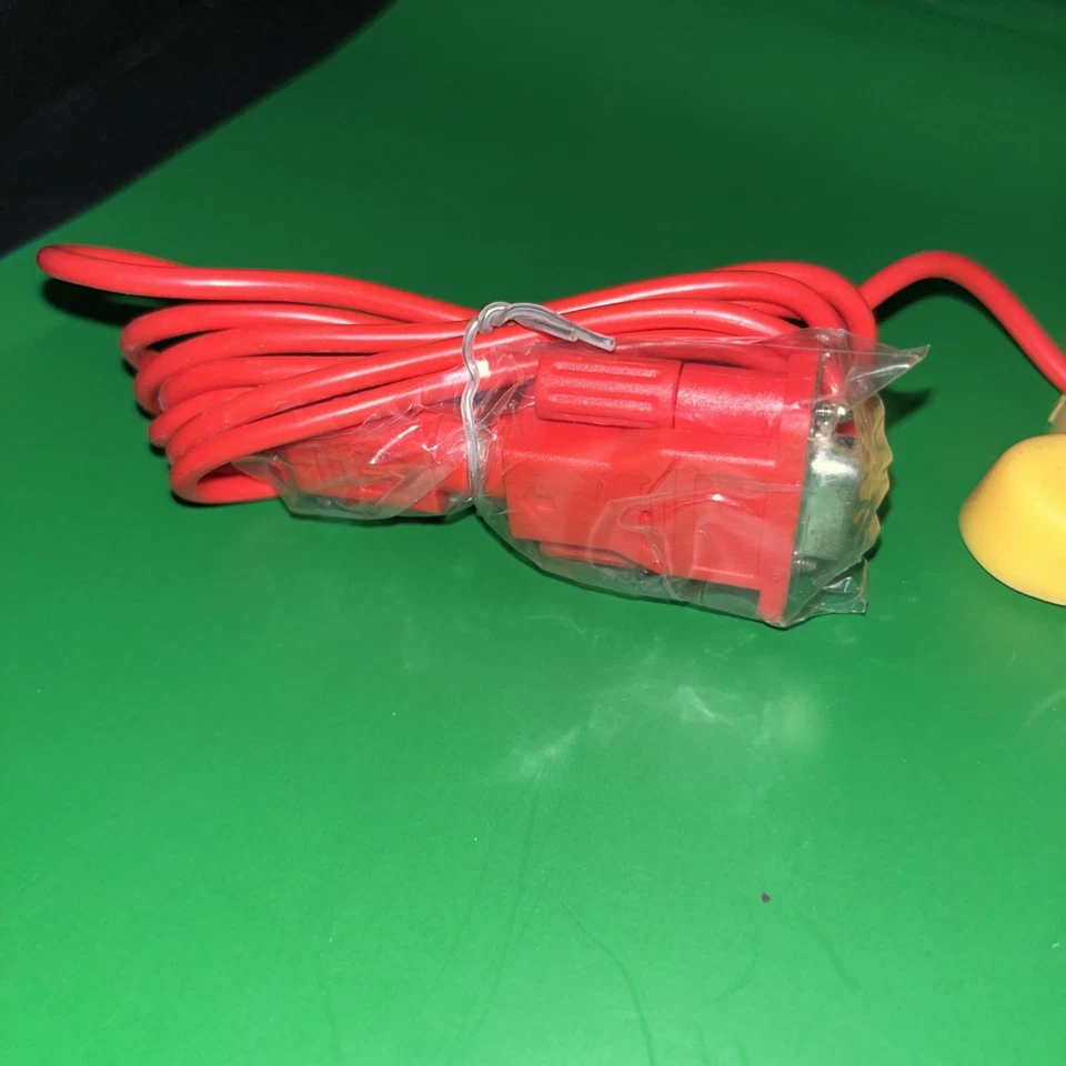 Vintage Walt Disney Winnie-the-Pooh Computer Mouse 1998 Model No. 0287 - Image 2 of 4