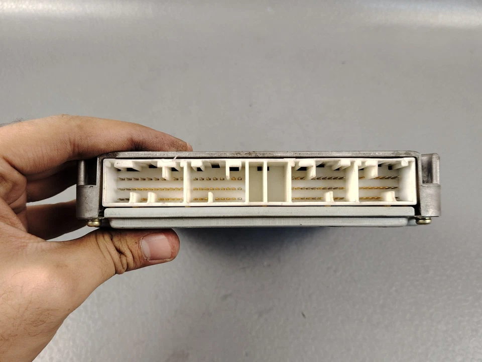 HINO DUTRO XZU371 S05C M/T 4X4 ENGINE CONTROL MODULE ECU ECD ECM 89561 37052 X3 - Image 4 of 4