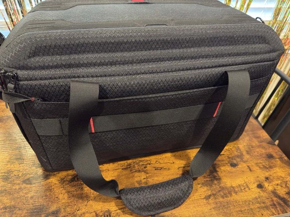 Manfrotto Pro Light Cineloader Medium, Padded Shoulder Camera Case, NWT - Image 3 of 4