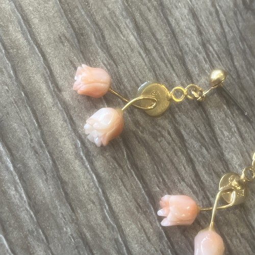 Carved Coral Rose Earrings Vintage Gold Jewelry - Picture 3 of 9