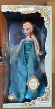 Disney Store Deluxe Exclusive Singing Elsa "Frozen" Light-Up 16-inch NIB 2015.