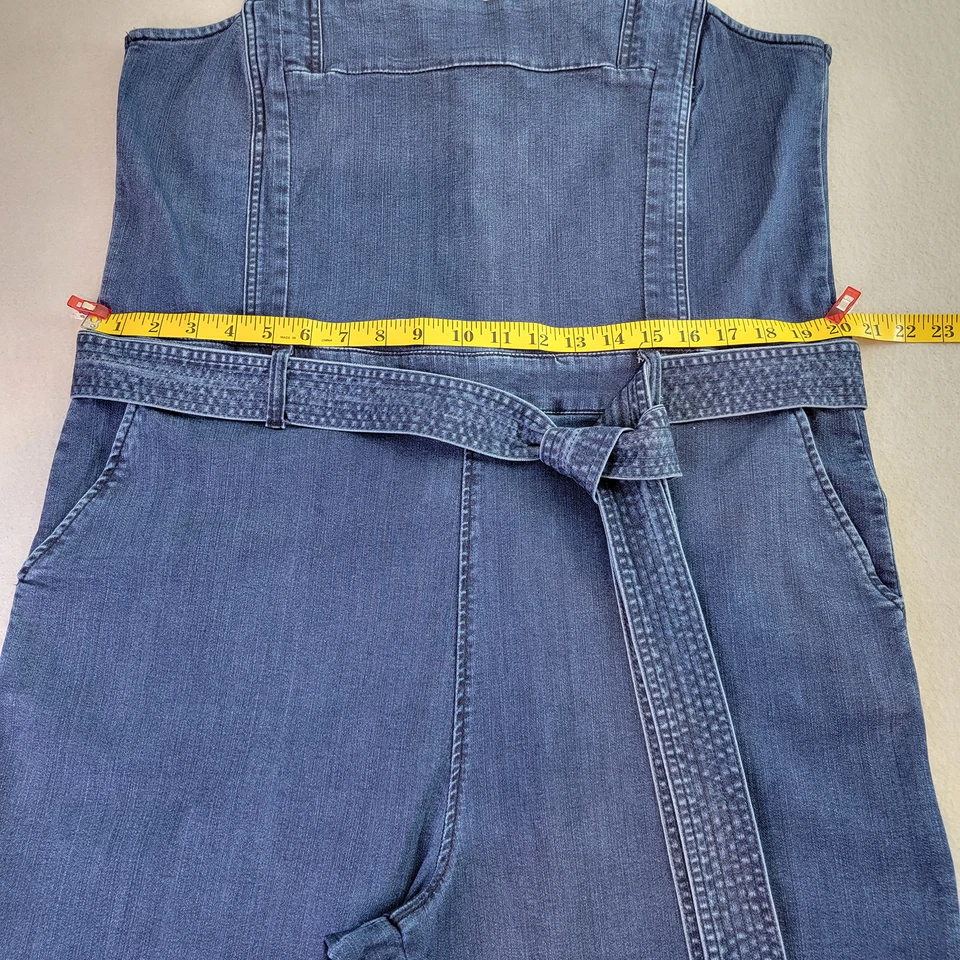 Mono Rachel Roy para mujer talla 16W azul lavado medio/oscuro pierna ancha dobladillo crudo Foto 4 de 4