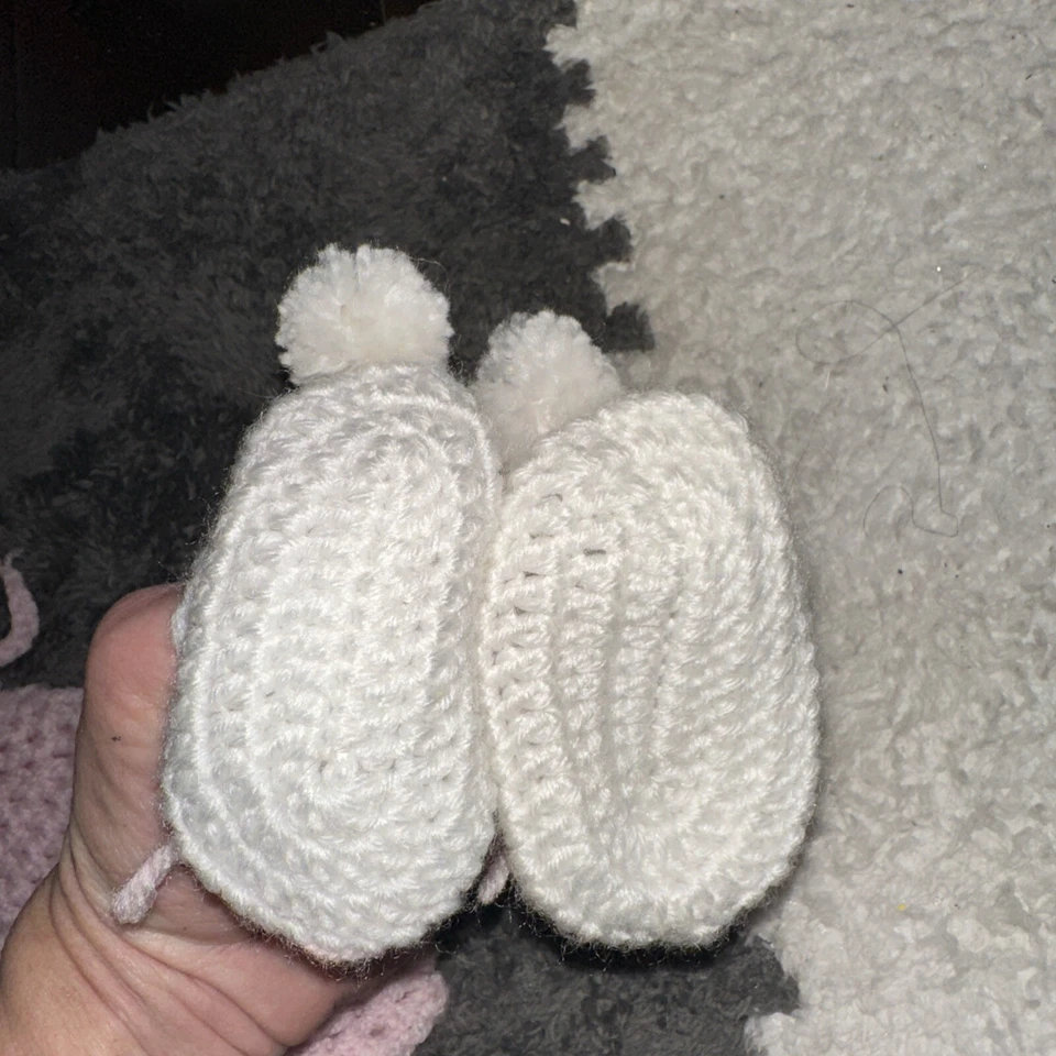 Пасхальный кролик вязаные белые детские тапочки размер 3 - Изображение 4 из 4