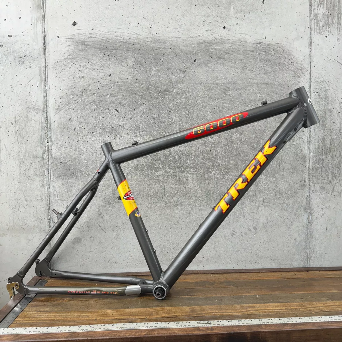 Vintage Trek 6000 Frame Made in USA Mountain Bike 18 in Alloy Mountain Bike 26 Vintage Trek 6000 Frame Made in USA Mountain Bike 18 in Alloy Mountain Bike 26