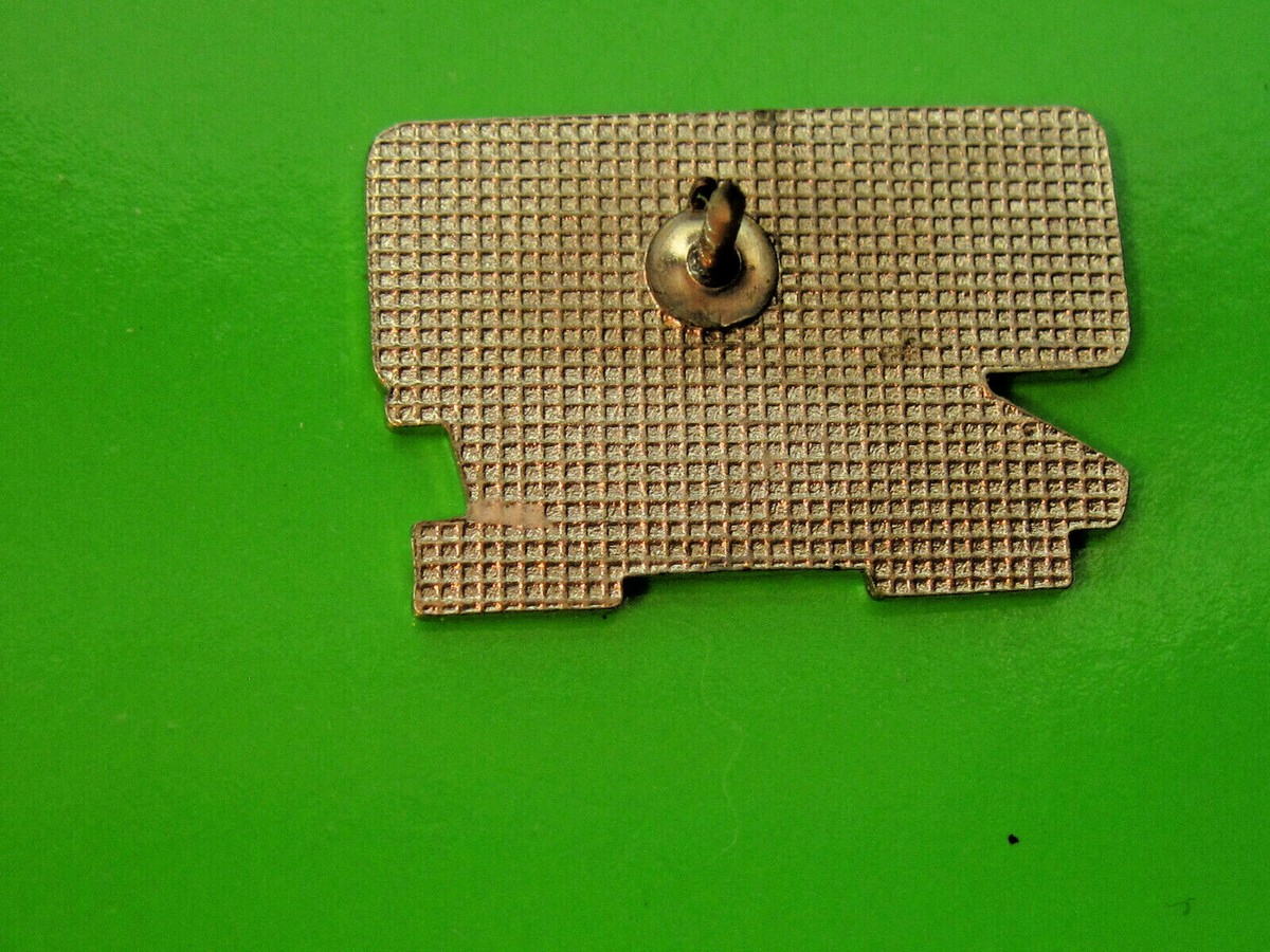 TOYOTA 4 X 4 , 4X4 - hat pin, lapel pin, tie tac, hatpin GIFT