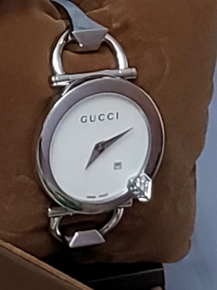 Gucci Chiodo Ladies Diamond Watch With Mother Of Pearl Dial Stainless Quartz Gucci YA122505 Chiodo Diamond Mother-of-Pearl Dial 122.5  main image 3