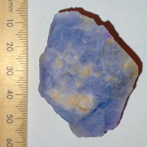 UV reactive Sodalite var Hackmanite natural long wave mineral specimen 192ct - Picture 4 of 8