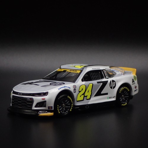 Modellino Lionel 1:64 #24 William Byron Camaro ZL1 40° Ann. Hendrick Martinsville Win - Ed. Limitata