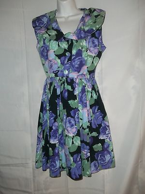 Ladies Size S United Colors Of Benetton Floral Mad Max Style Vintage Tea Dress 