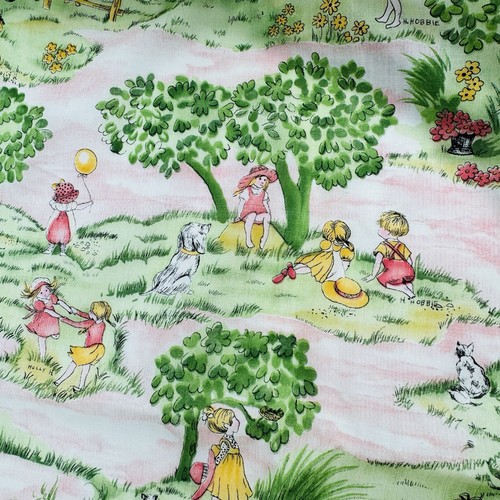 Vintage Holly Hobbie pittorico ragazza scene stampe 4,5 iarde tessuto cotone 100% rosa - Foto 8 di 8