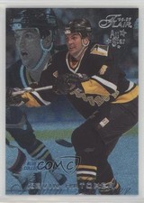 1996-97 Flair Blue Ice Collection 245/250 Kevin Hatcher #B76 1d0j